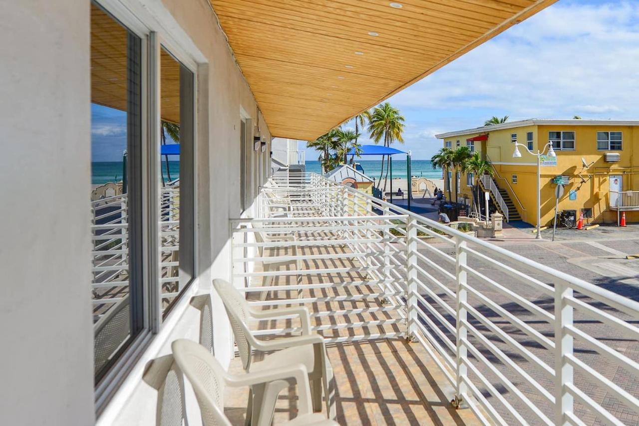 Fantastic 1 Bedroom With Pool Steps From The Beach #43 Холивуд Екстериор снимка